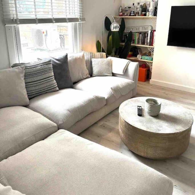 Stunning 2 Bedroom Flat Camden London Exterior foto